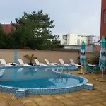 Pensionat къща нанси *