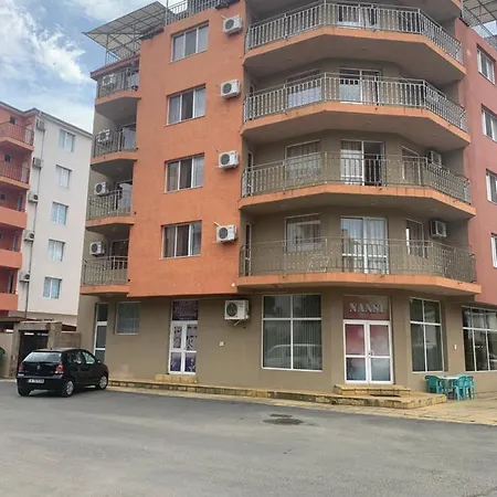 Casa de hóspedes къща нанси *